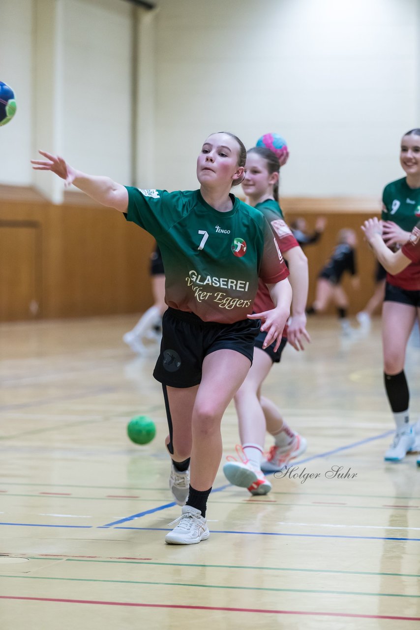 Bild 84 - wCJ TSV Ellerau - HSG Kremperheide/Muensterdorf : Ergebnis: 22:20